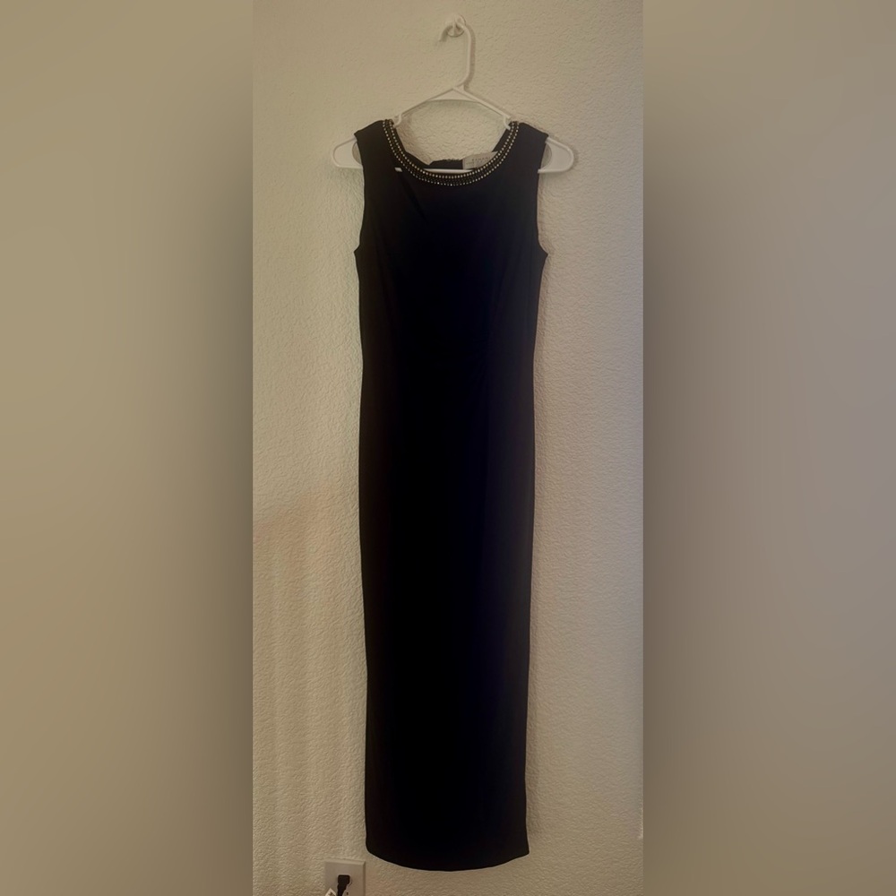 Elegant Black Evening Dress